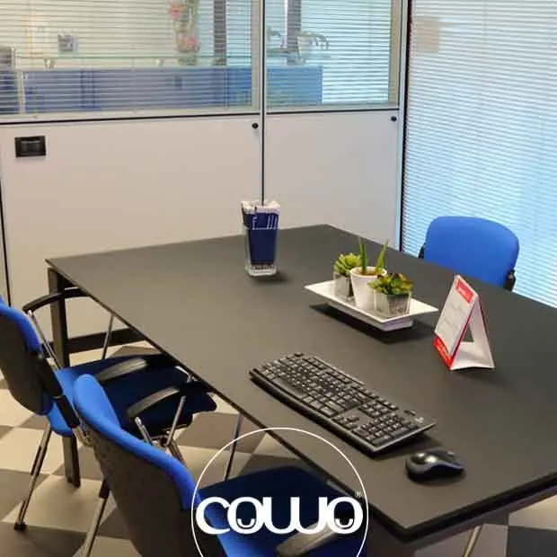 coworking-verona-dossobuono-sala-riunioni1